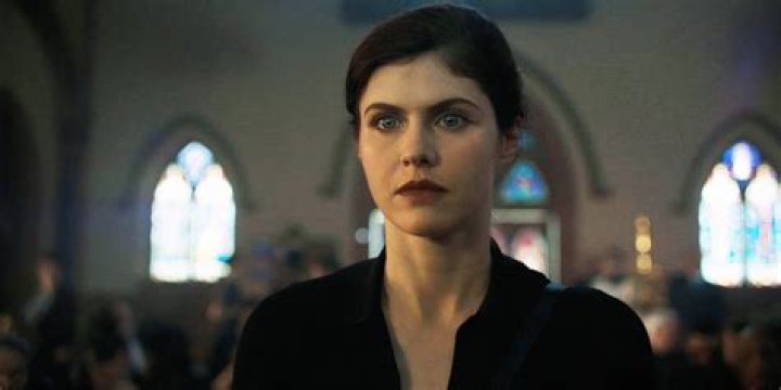 Alexandra Daddario: Unpacking Her Screen Presence and the Public Buzz Around Her 'Sex' Appeal