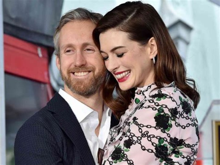 Anne Hathaway's Husband: A Look at Adam Shulman and Their Enduring Love