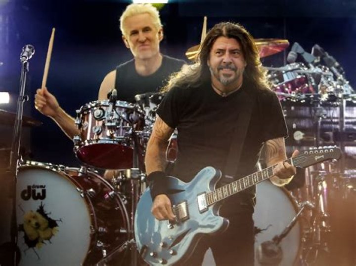 Dave Grohl's Enduring Journey: From Nirvana Drummer to Foo Fighters Frontman