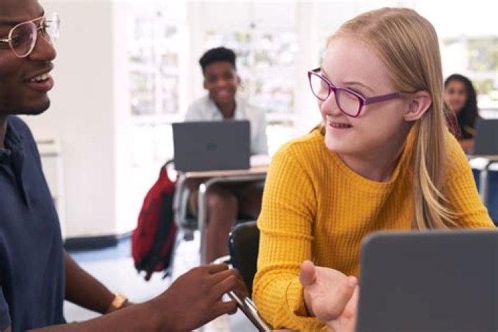 Discovering Manuel Dallori: Your Go-To for Accessible Learning