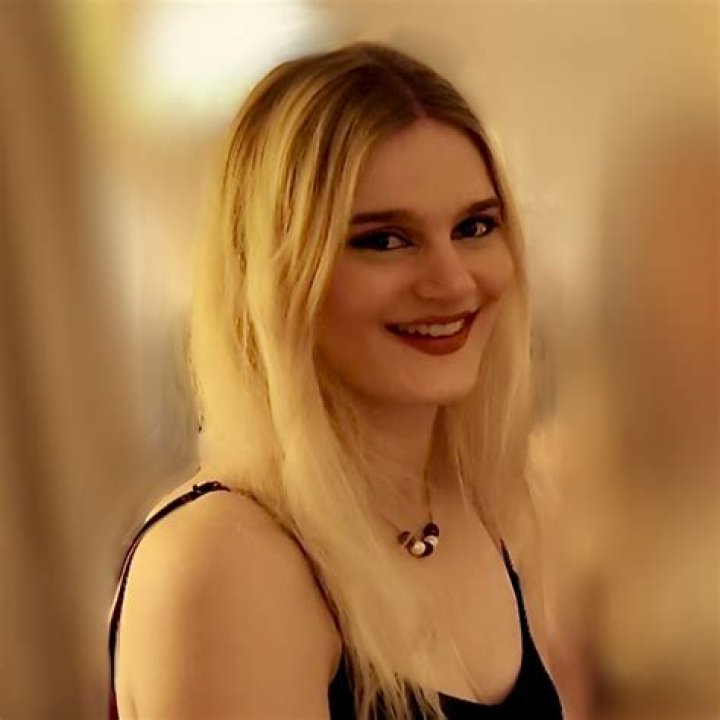 Discovering Shawnee Pourier: A Rising Star's Journey