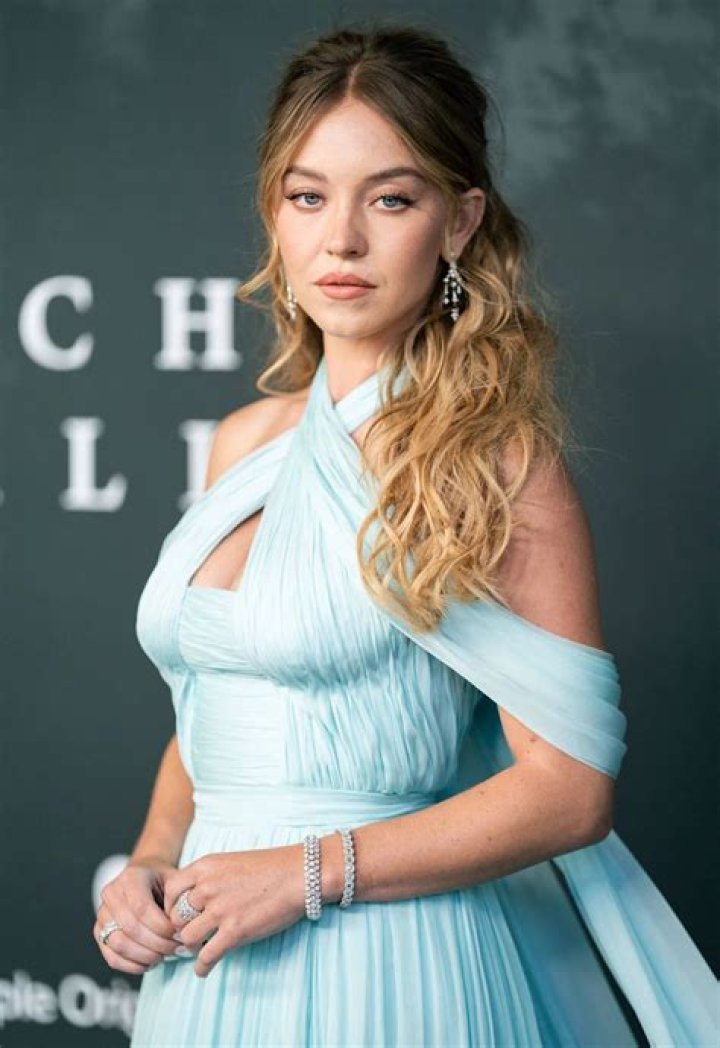 Exploring the Buzz Around Erome Sydney Sweeney: What's the Conversation About?