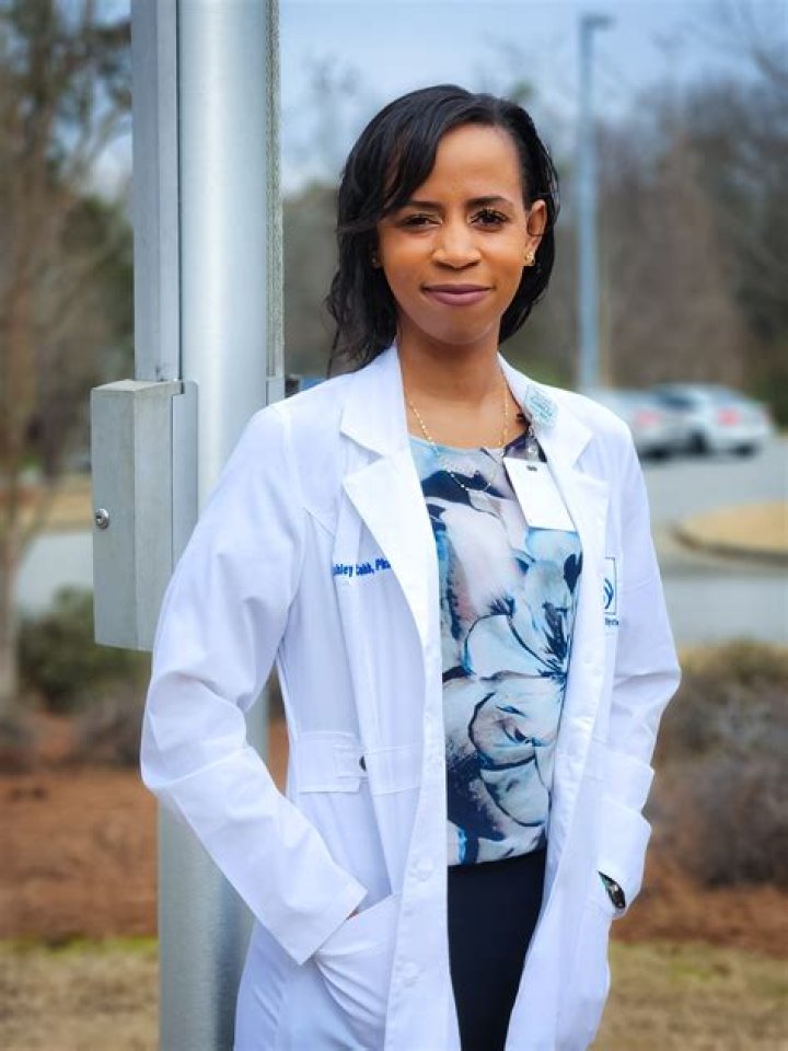 Exploring the Connection: Dr. Ashley Cobb, Valley Healthcare, and Actresses' Names