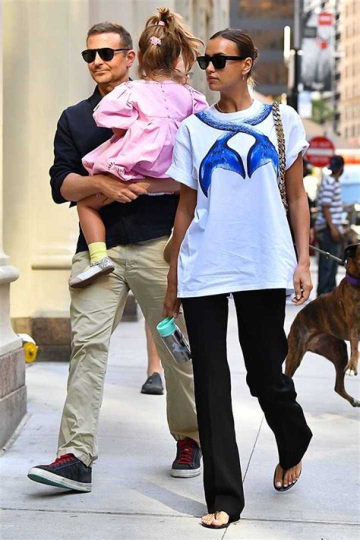 Irina Shayk Lea: A Look at the Supermodel's Cherished Family Life
