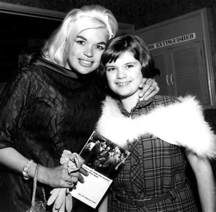 Jayne Marie Mansfield: Exploring the Complex Legacy of a Hollywood Icon and Her Daughter