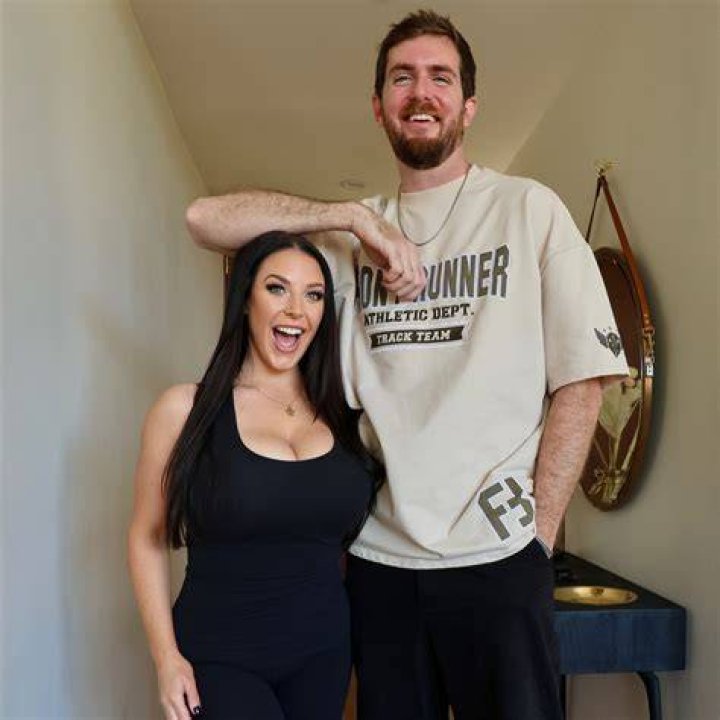Miaz Porn & Girthmaster: Watch Free XXX Videos Now!