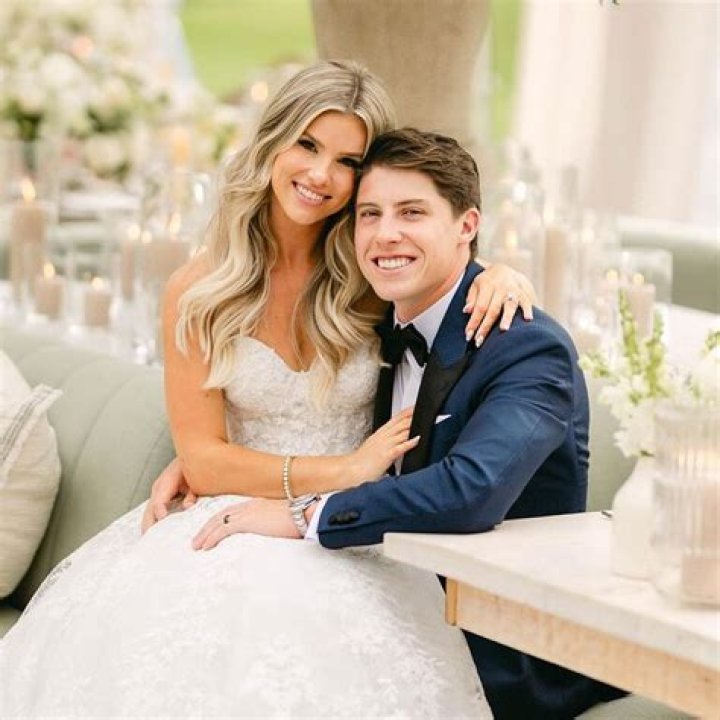 Sidney Crosby Wedding Pictures: What Fans Are Looking For