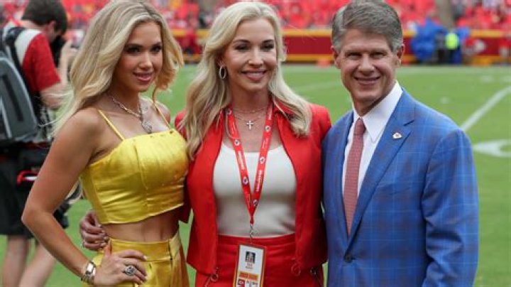 Tavia Hunt Age: Unpacking the Life of the Chiefs' First Lady