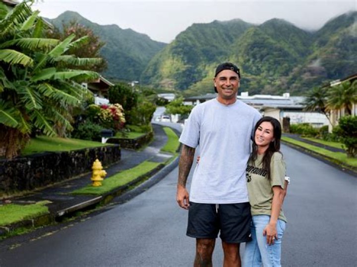 Unraveling the Search for Kalama Epstein Wife: What We Know (and Don't Know)